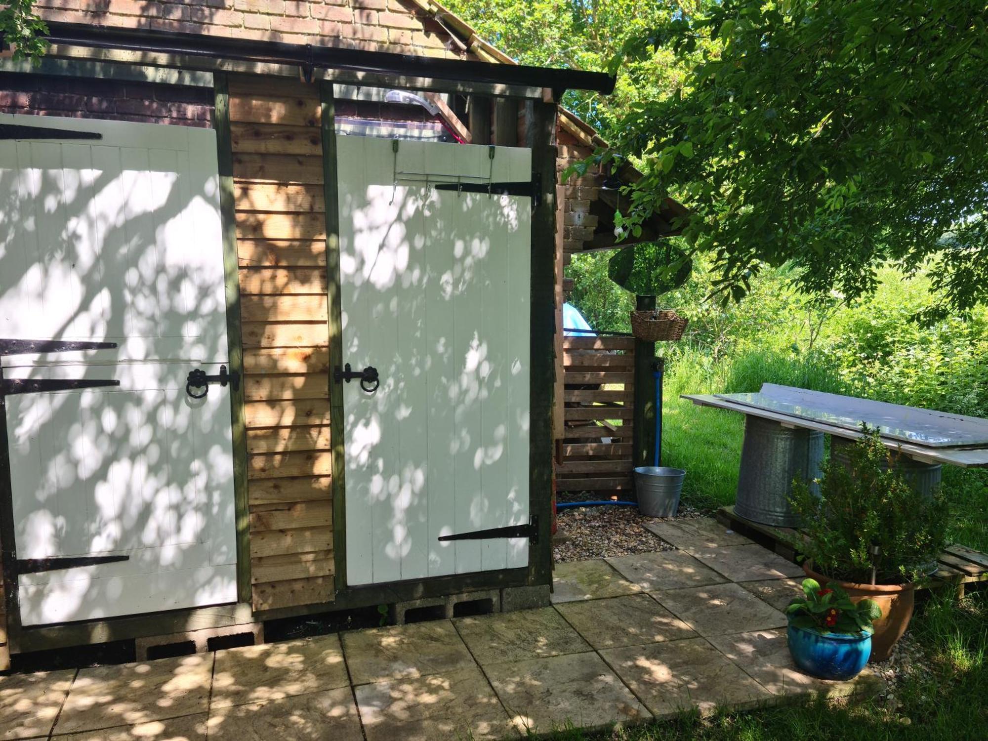 The Potting Shed Hotel Manuden Exterior foto